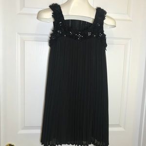 Yumi Pleated Sleeveless Tent Dress